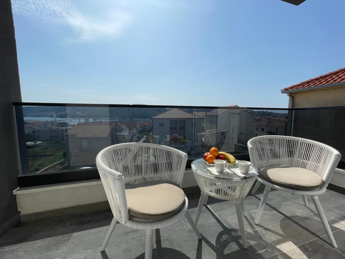 Ferienwohnung Sky Garden Trogir Exterior foto