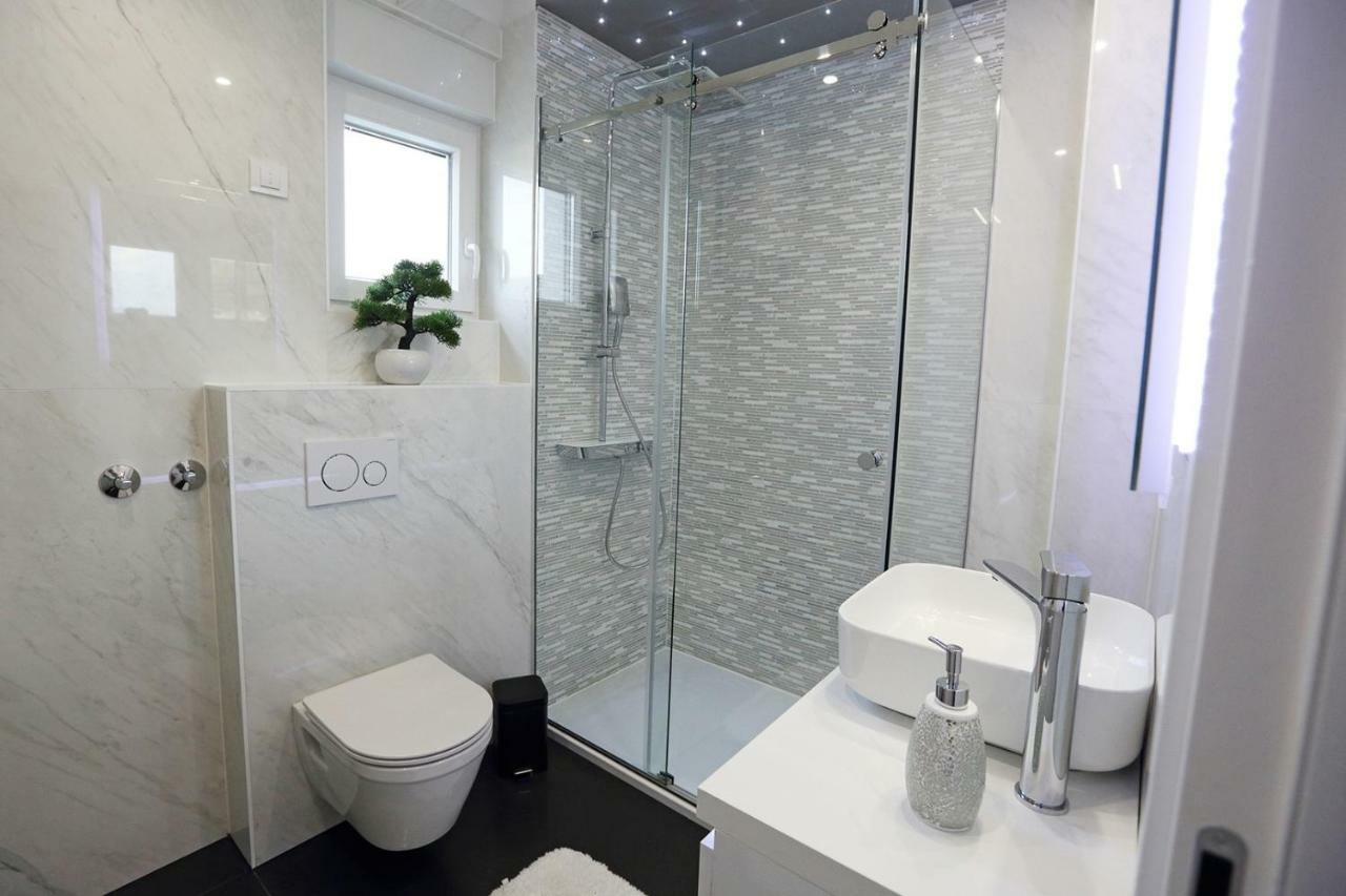 Ferienwohnung Sky Garden Trogir Exterior foto